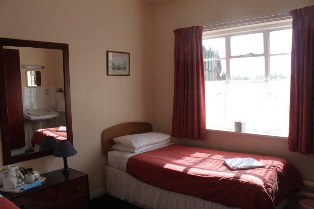 Lambert Manor Hotel Grange-over-Sands Habitación foto